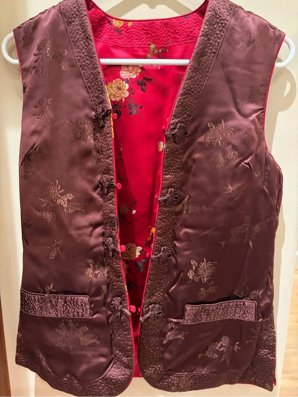 Vintage Red Floral Embroidered Reversible Chinese Traditional Vest - Picture 5 of 12